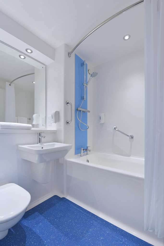 Travelodge Liverpool Central 객실 사진